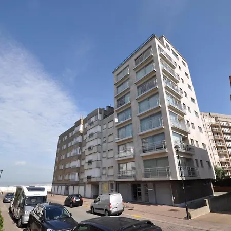 In West Flanders With Balcony Apartment